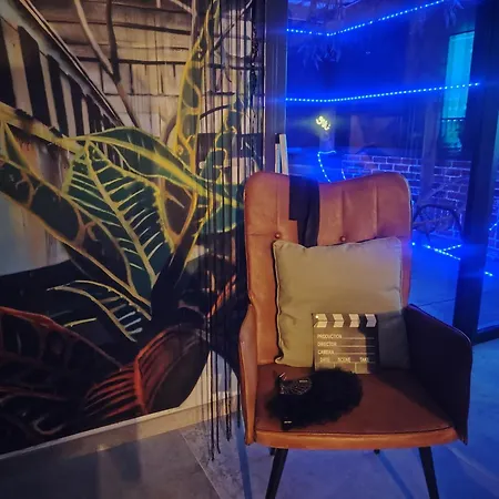 Station Des Plaisirs Loveroom