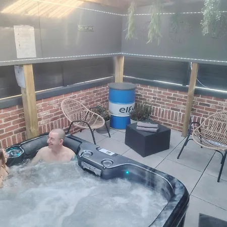 Station Des Plaisirs Loveroom 3* La Gorgue