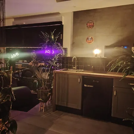 Station Des Plaisirs Loveroom 3* La Gorgue